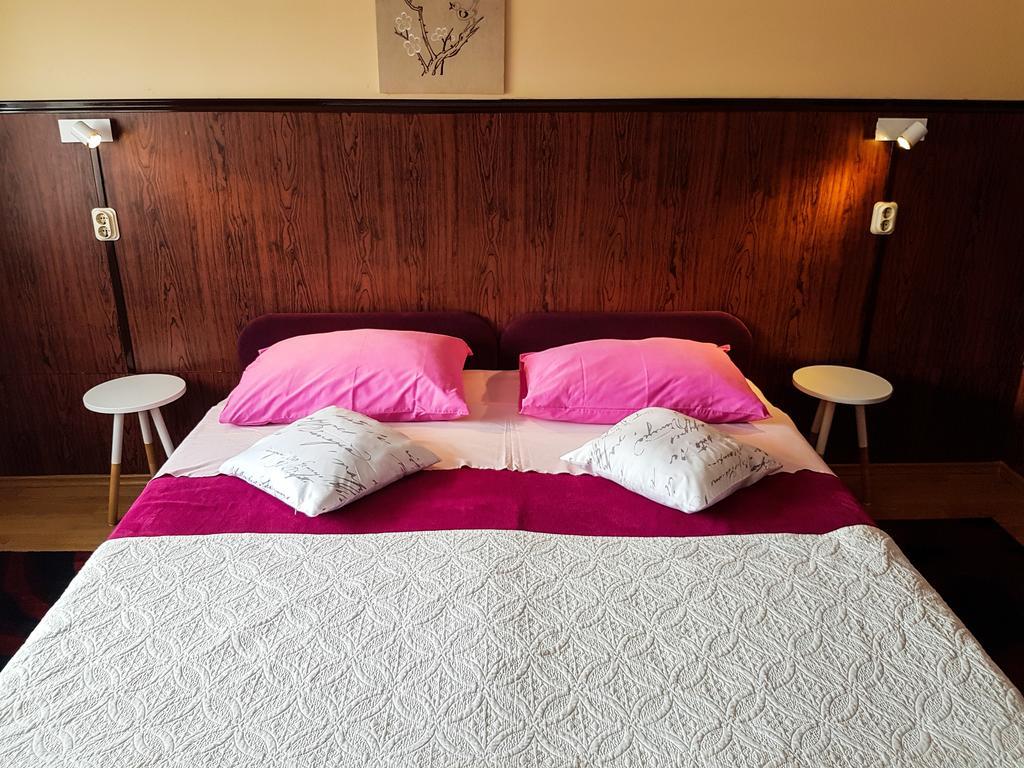 Smjestaj Natalija Hotell Osijek Eksteriør bilde